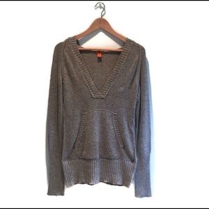 Akualani hooded Cotton wool sweater in grey